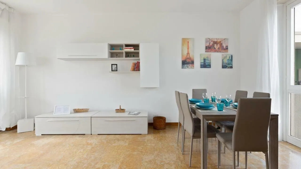 Italianway - Corso Lodi 47 Apartment Milan